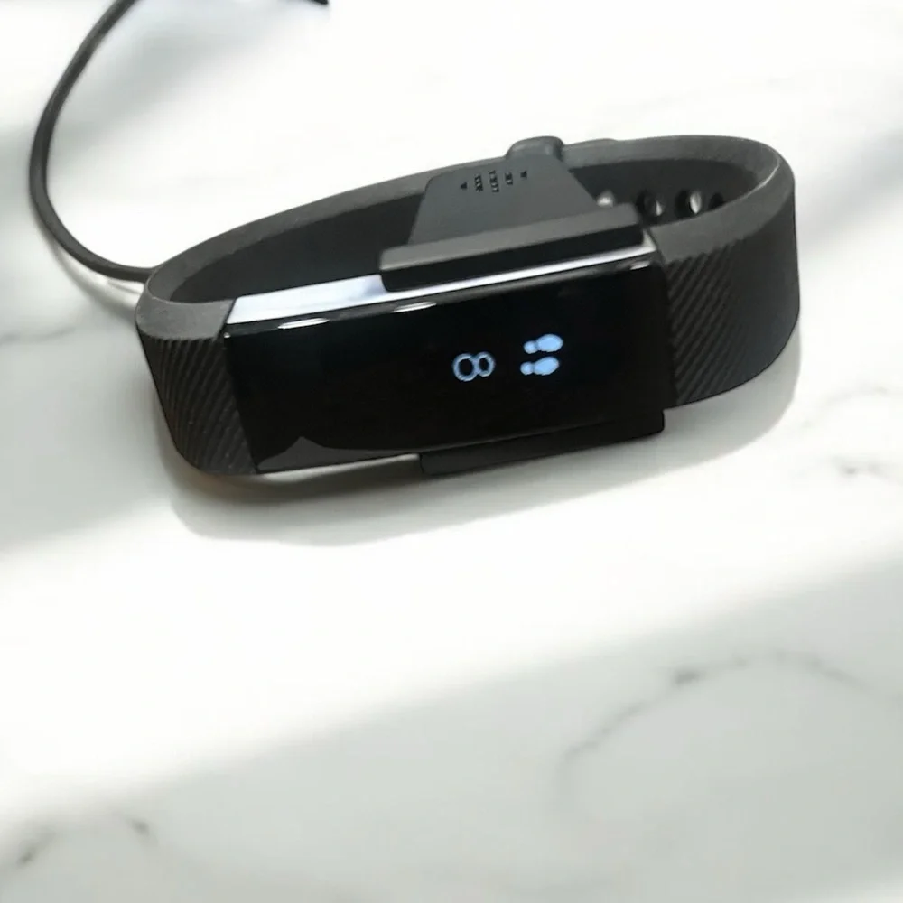 Fitbit Alta Black Fitness Wristband For Repair
